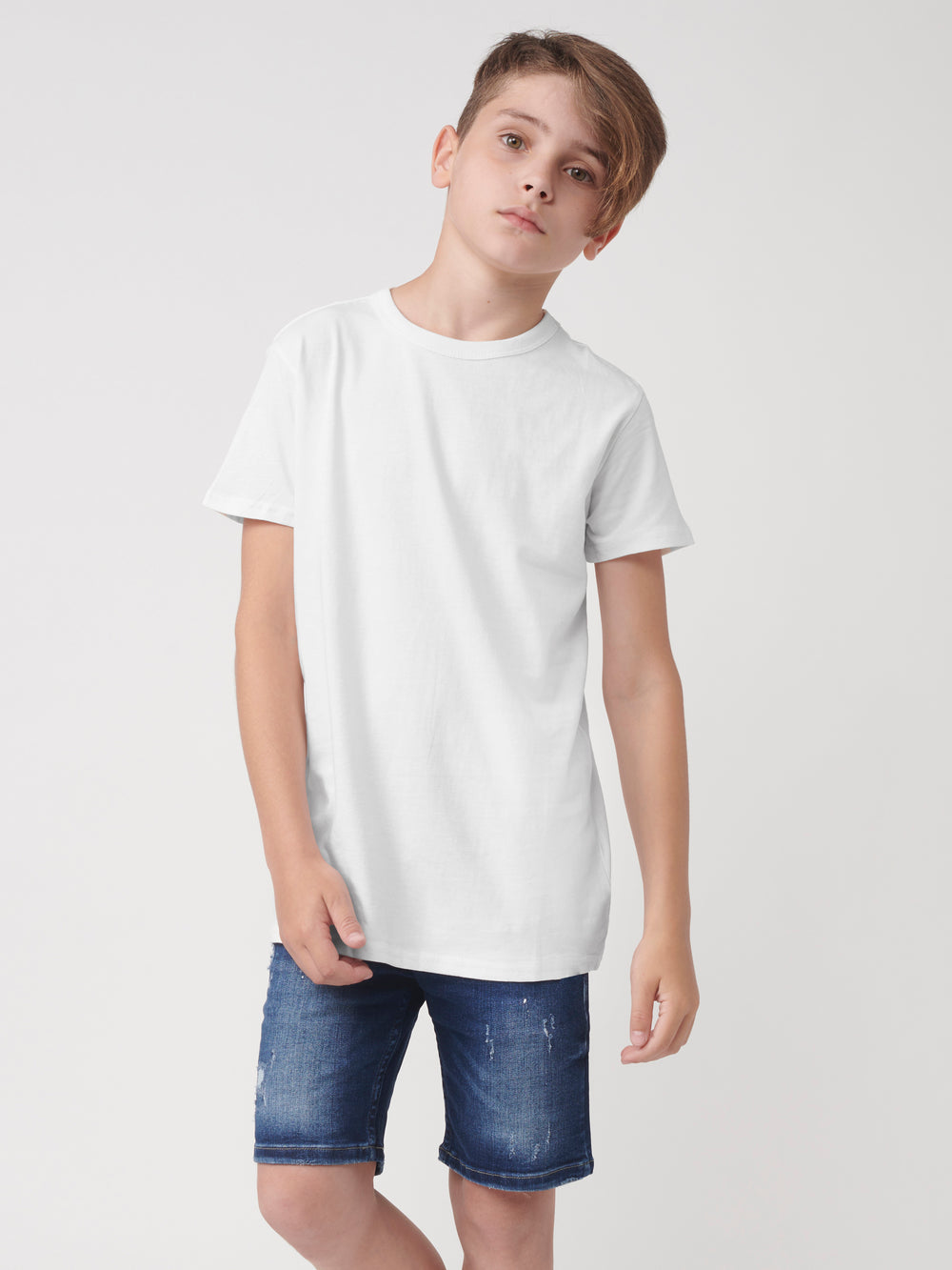 BASIC T White / 14