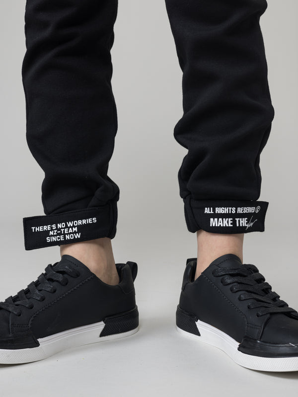 WOVEN PANTS Black / 14