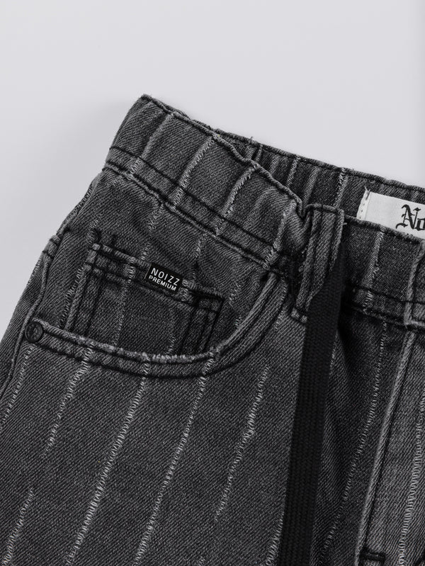 JEANS BERMUDA Scrubbed Black / 14