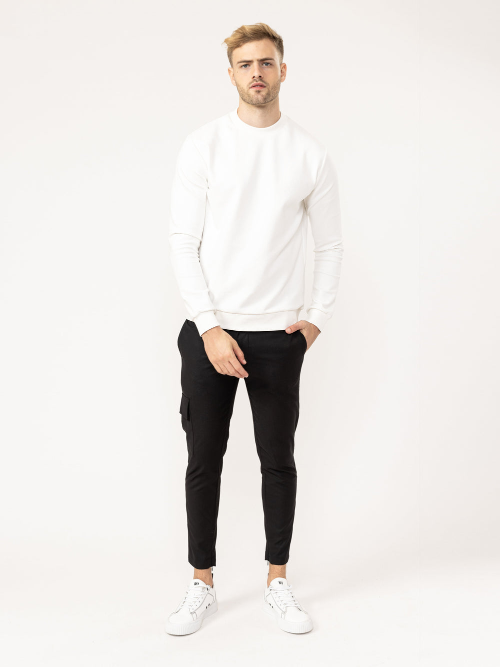 PANTS Black Color / 34