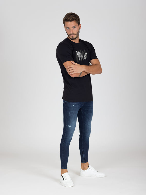 T-SHIRT Black / XXS