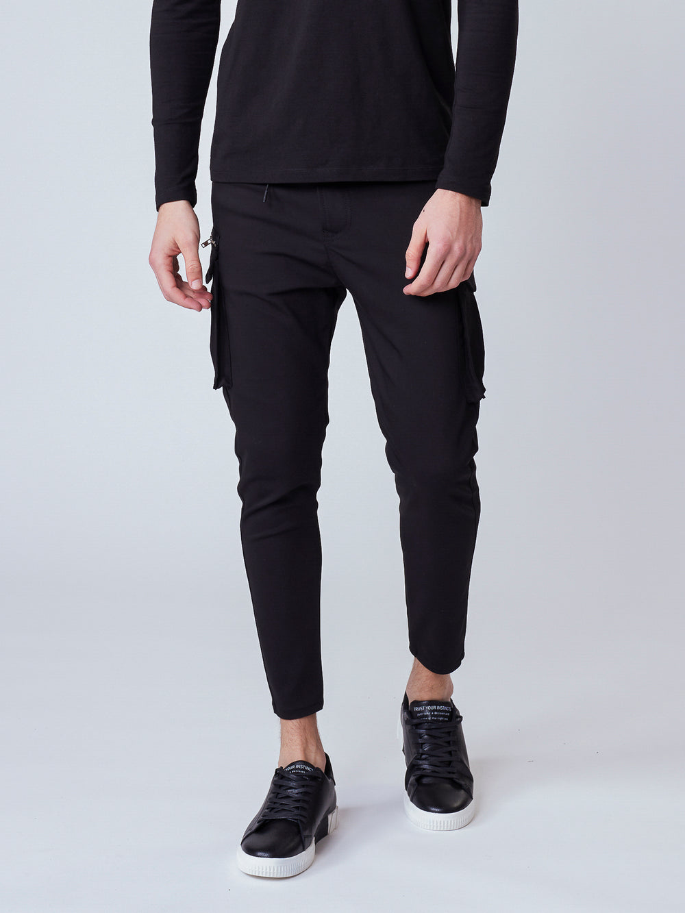 CARGO PANTS Black / 36