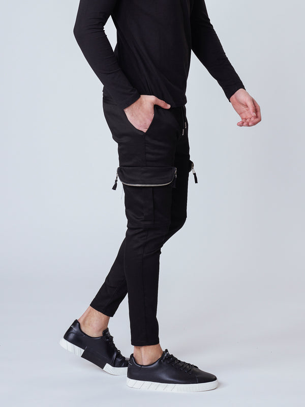 CARGO PANTS Black / 46