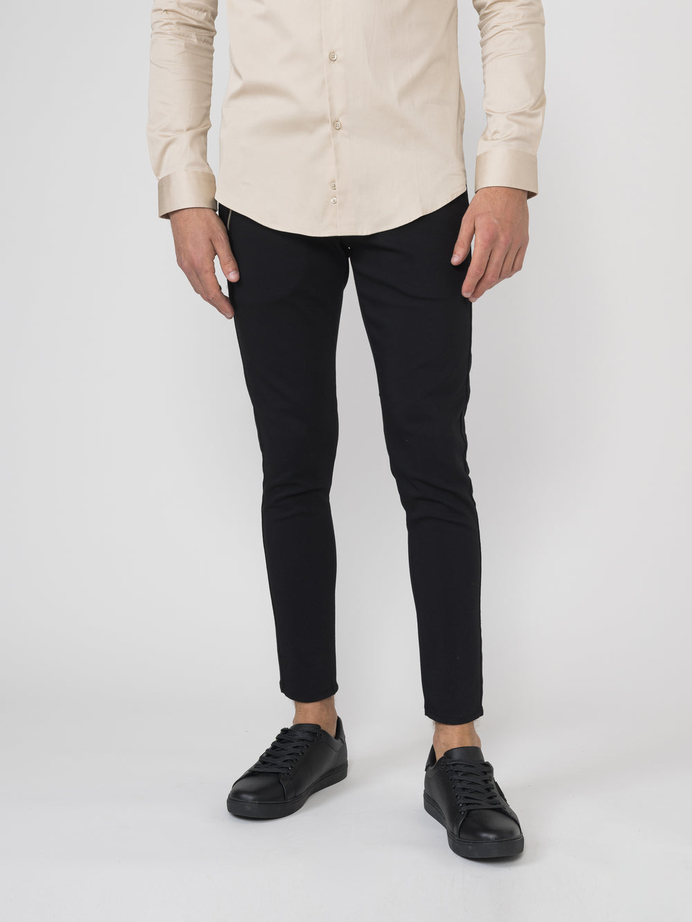 TAILORED PANTS Black / 46