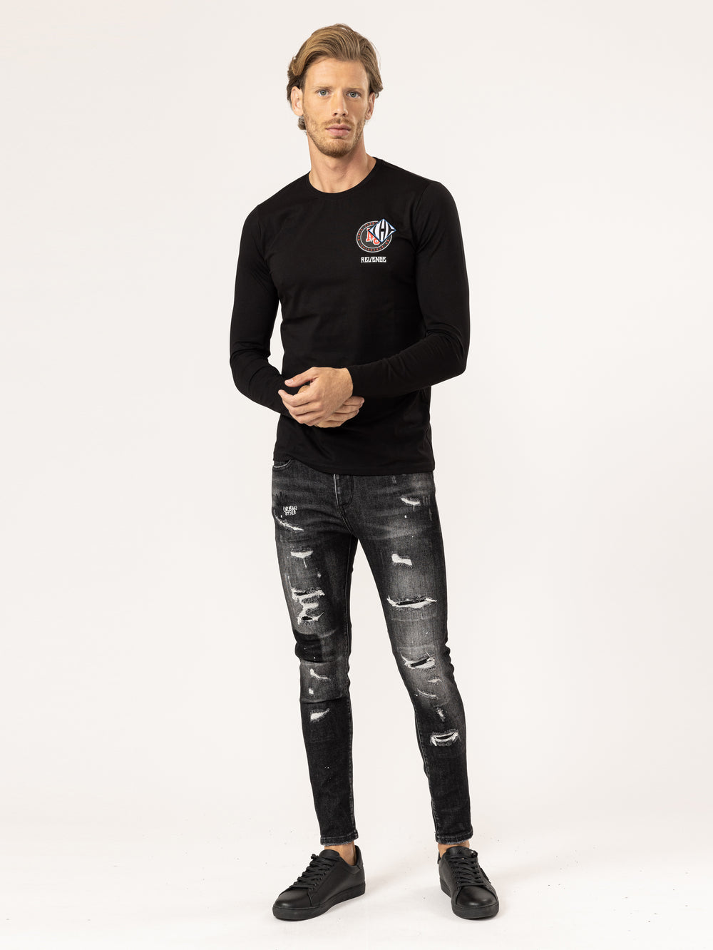 T-SHIRT Black / XXS