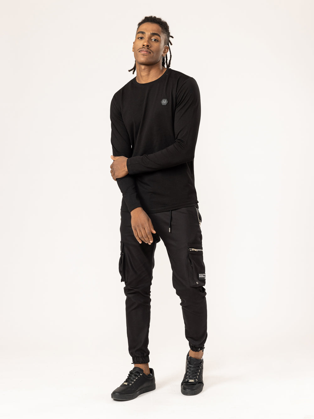T-SHIRT Black / XXS