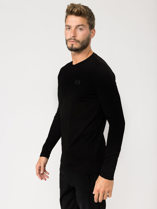 T-SHIRT Black / XXS