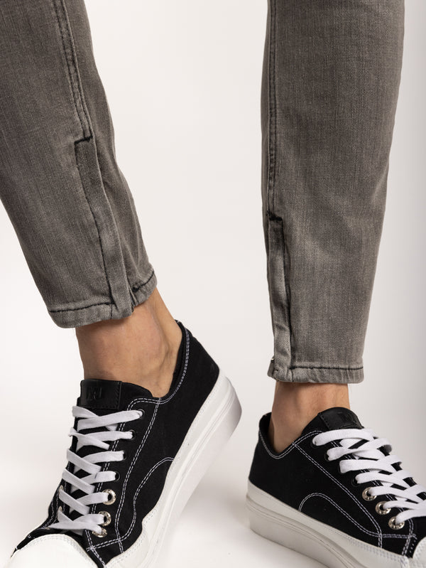 JEANS Gray / 38