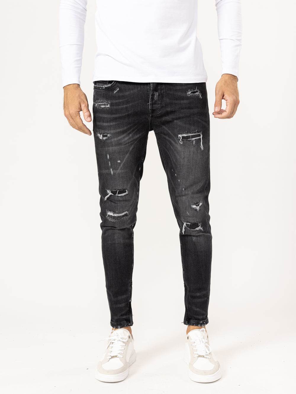FASHION JEANS Scrubbed Black / 38