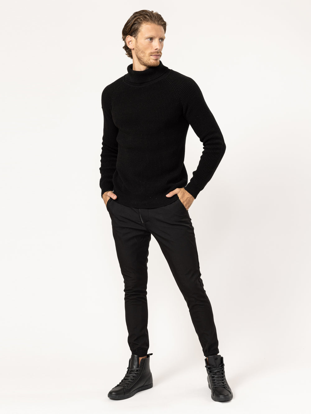 WOVEN PANTS Black / 46