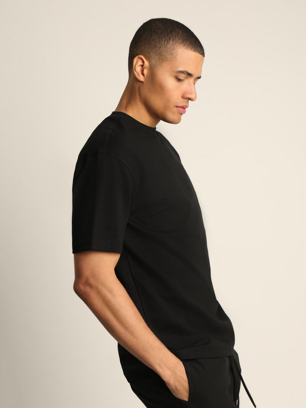 T-SHIRT OVER SIZE Black / XXS