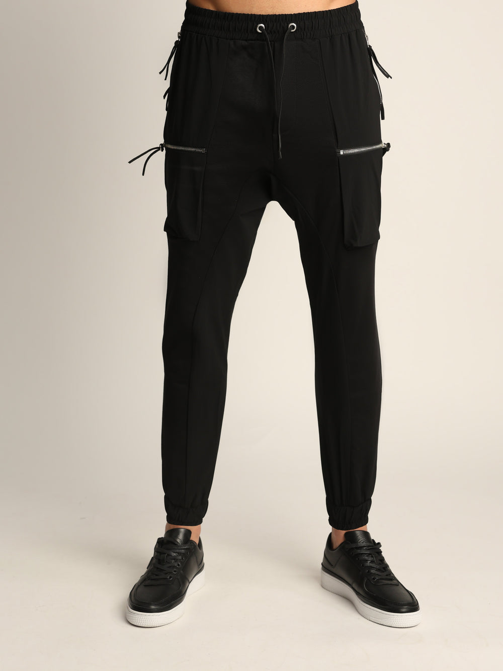 CARGO PANTS Black / 46