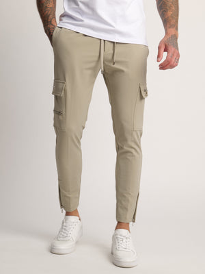 CARGO PANTS Beige / 46