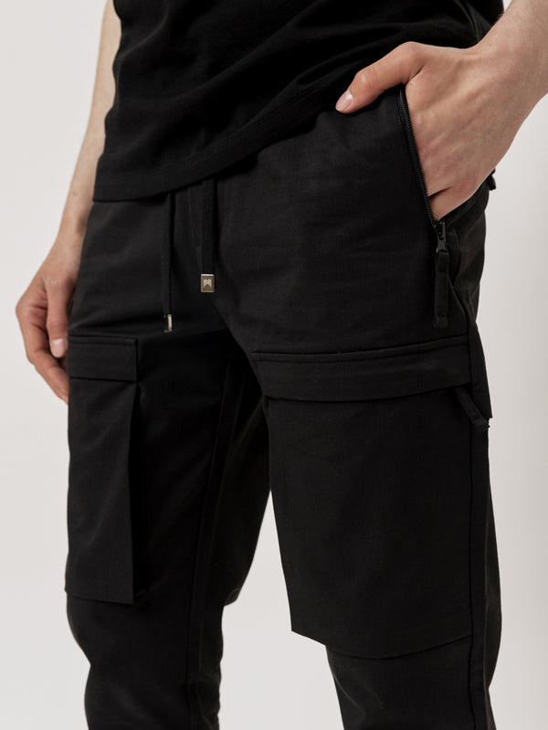 CARGO PANTS Black / 46