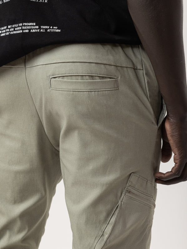 CARGO PANTS Olive / 46