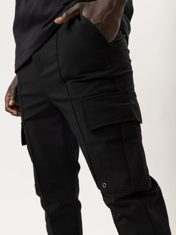 CARGO PANTS Black / 46