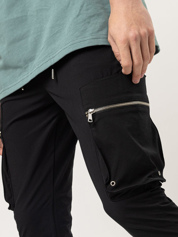 CARGO PANTS Black / 46