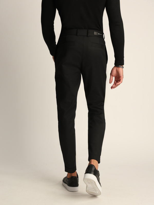 WOVEN PANTS Black / 48