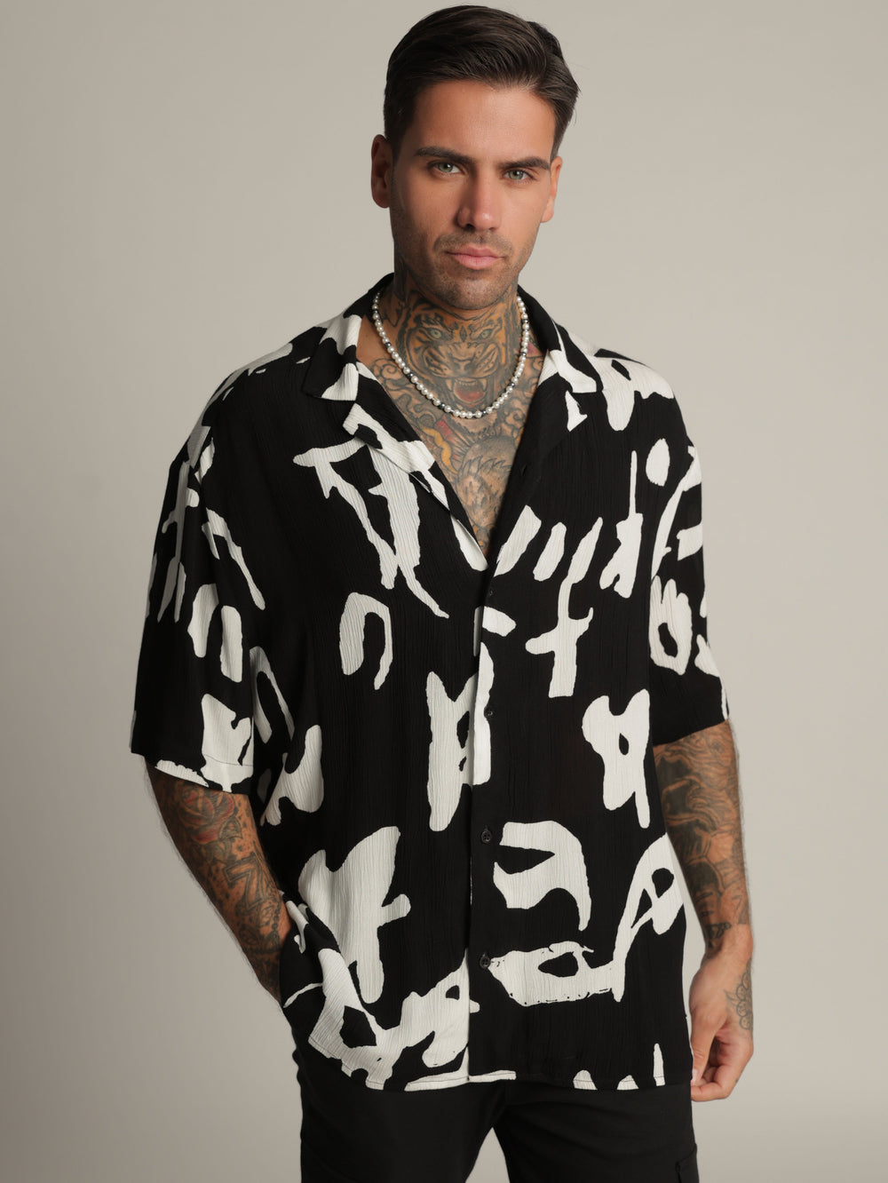 SHORT BUTTONED SHIRT White / XXL