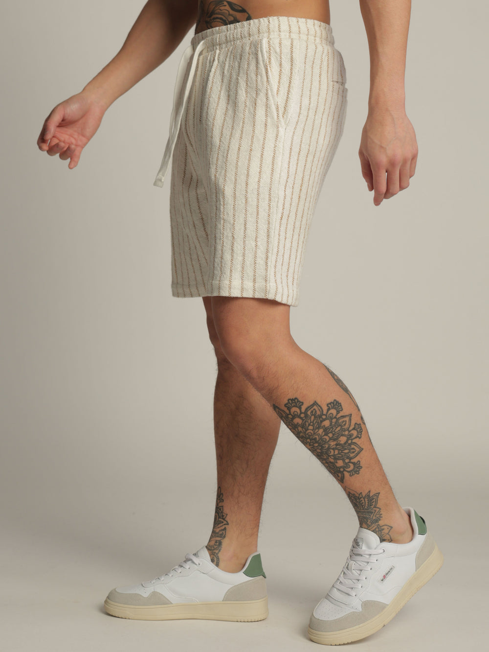 WOVEN BERMUDA Stripes / XXL