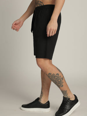 WOVEN BERMUDA Black / 48
