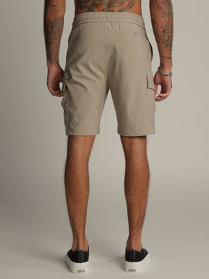 CARGO WOVEN BERMUDA Khaki / 48