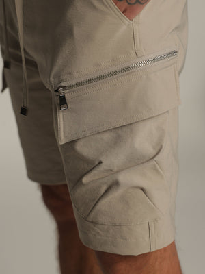 CARGO WOVEN BERMUDA Khaki / 48
