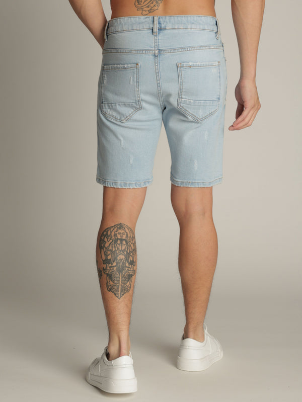JEANS BERMUDA Light Blue / 48