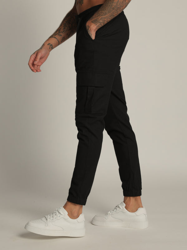 CARGO WOVEN PANTS Black / 48