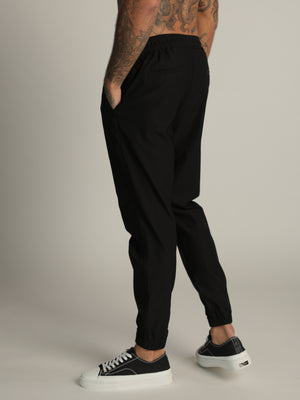 WOVEN PANTS Black / 48