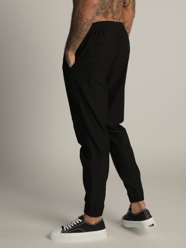 WOVEN PANTS Black / 48