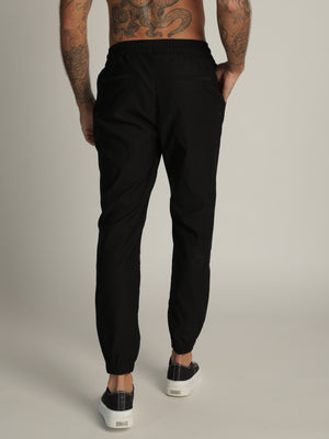 WOVEN PANTS Black / 48
