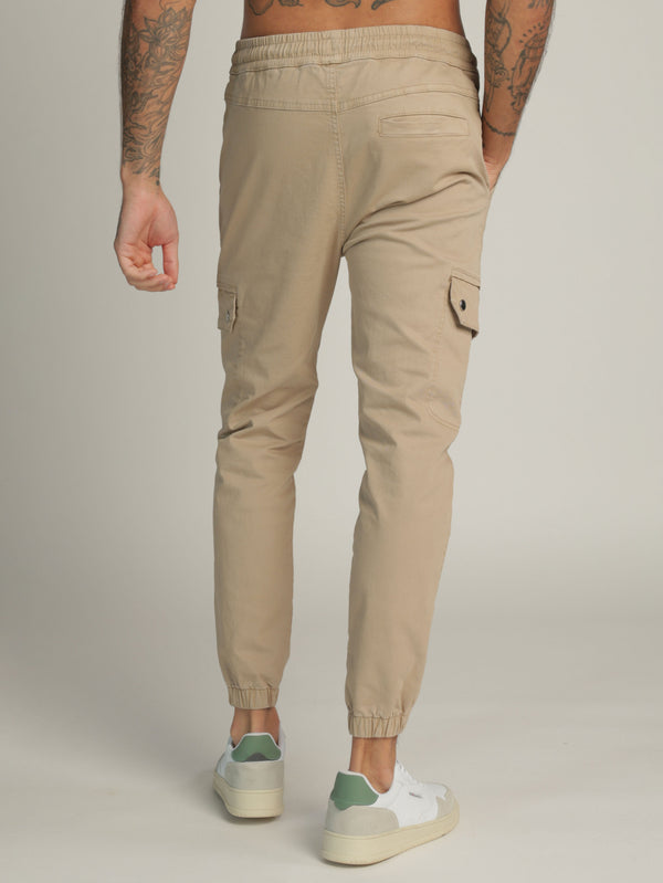 CARGO WOVEN PANTS Beige / 48