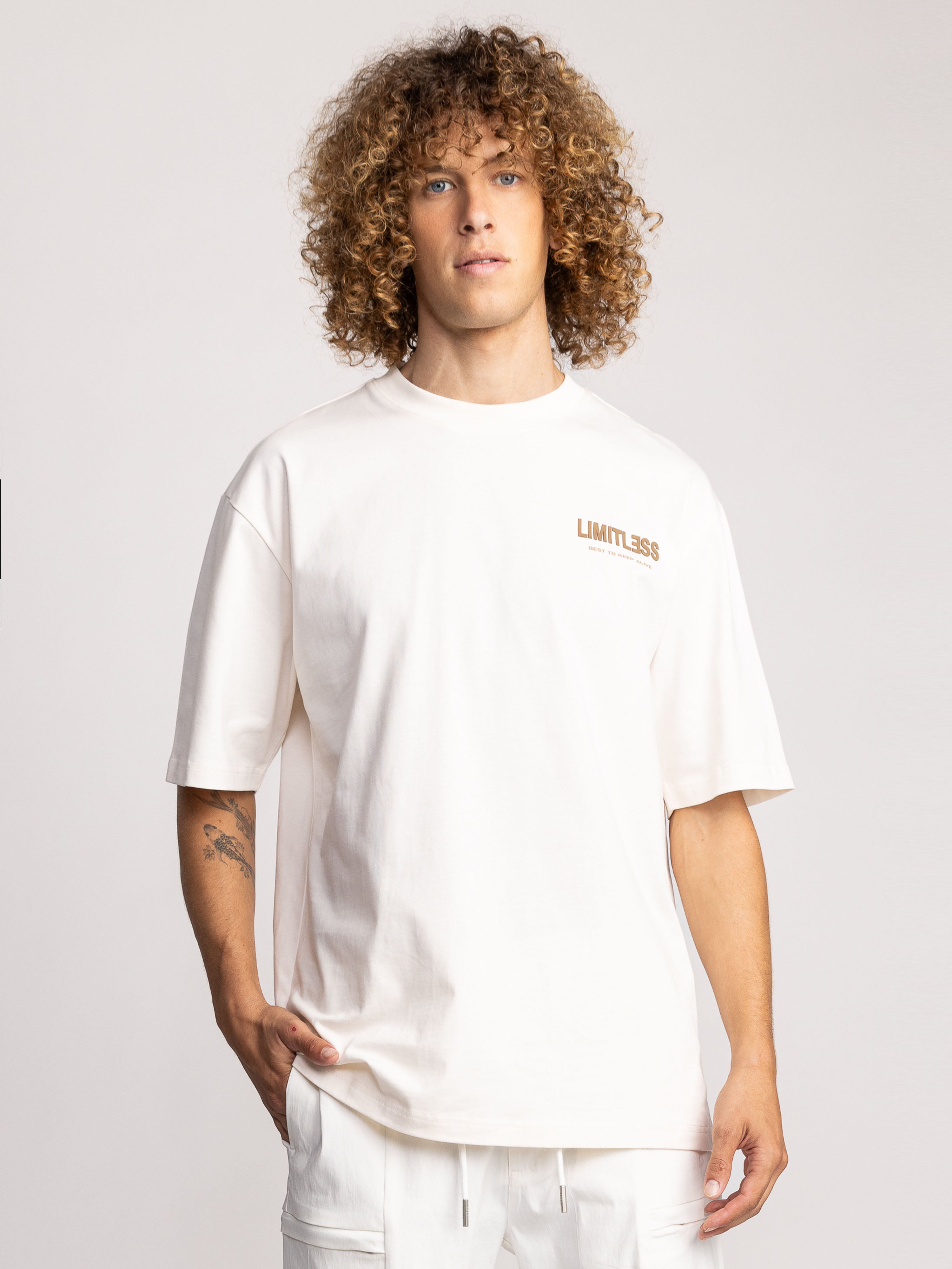 T-SHIRT OVER SIZE