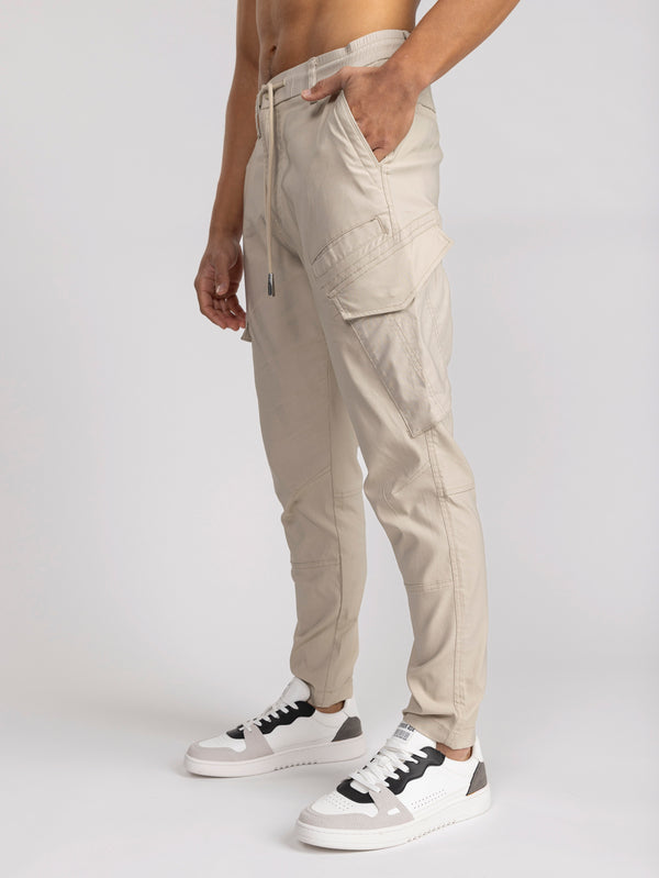 CARGO WOVEN PANTS Beige / 48