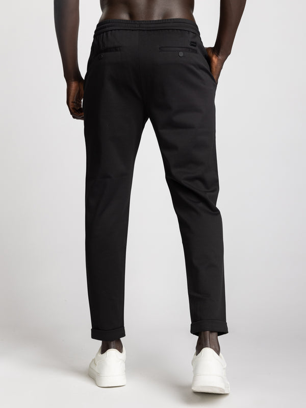 WOVEN PANTS Black / 48