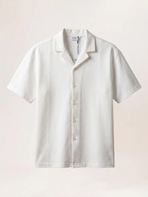 SET TOP RESORT