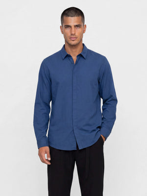 PREMIUM BUTTONNED SHIRTS Black / S