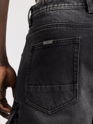 JEANS BERMUDA Black / 48