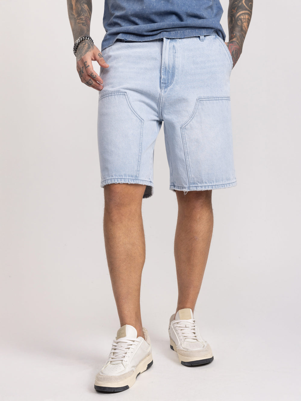 JEANS BERMUDA Light Blue / 48