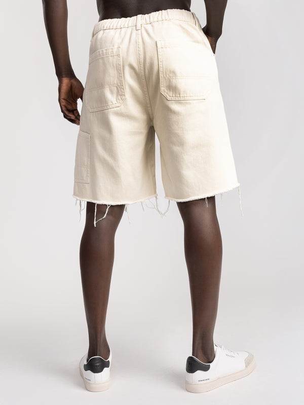 JEANS BERMUDA Cream / 48