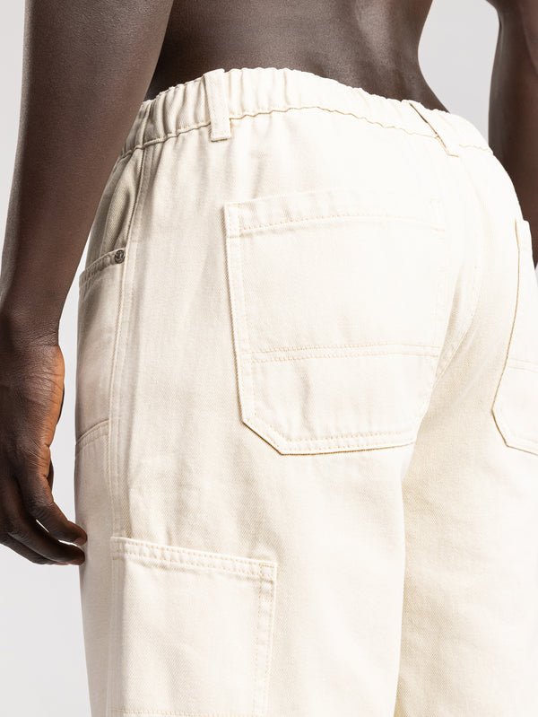 JEANS BERMUDA Cream / 48