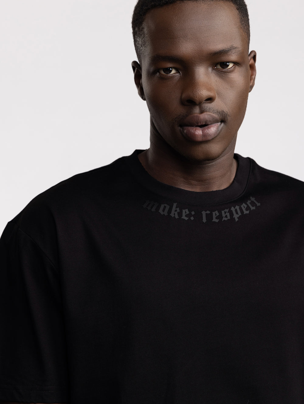 FASHION BASIC T-SHIRTS Black / XXS