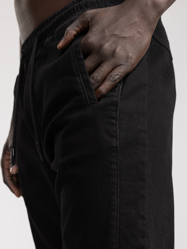 WOVEN PANTS Black / 48