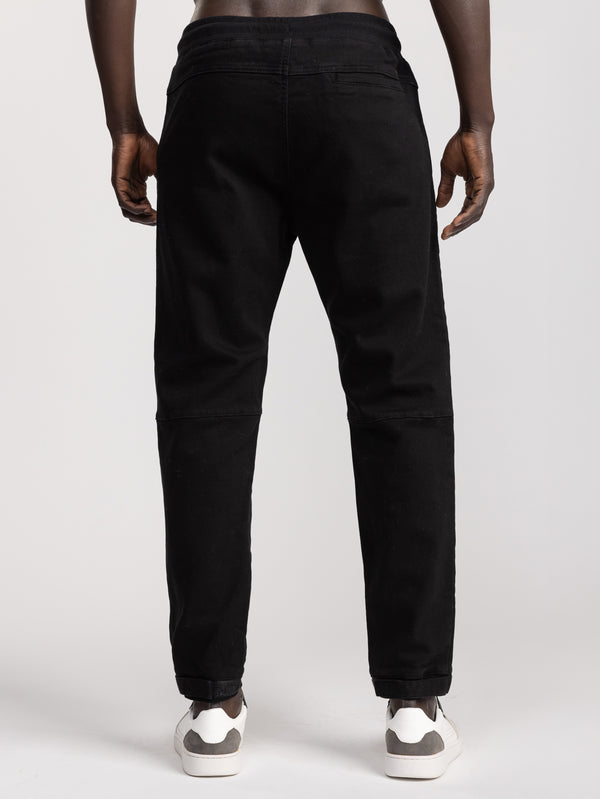 WOVEN PANTS Black / 48
